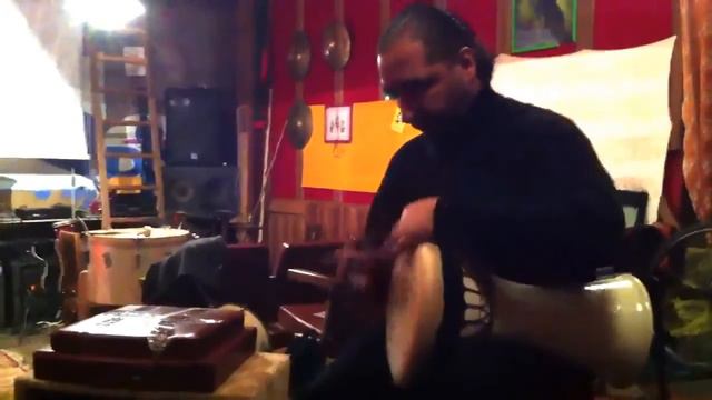 Дарбука керамическая Evgeny Percussion. Играет Оссама Шахин смотреть онлайн