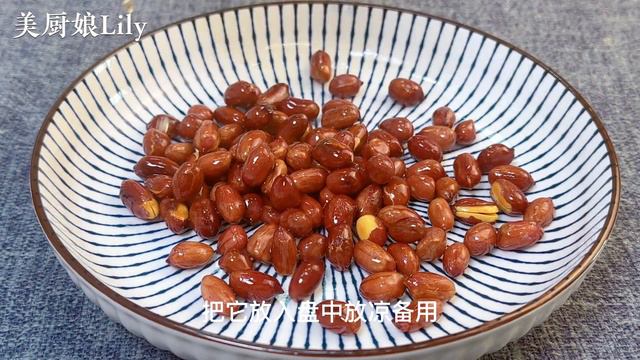 涼拌腐竹，很多人第一步就做錯了，教你正確做法，腐竹入味彈牙，【麗麗廚房】，#涼拌腐竹料理食譜 ，#涼拌腐竹的做法， #涼拌腐竹木耳家常做法 ，#家常菜 смотреть онлайн