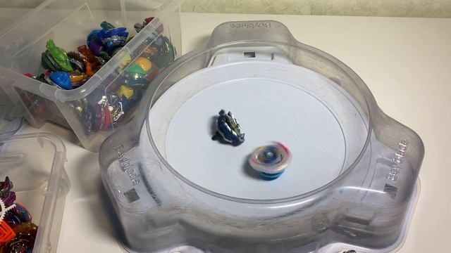 ДУЛАХАД Д4 от HASBRO / РАСПАКОВКА И ОБЗОР / Бейблэйд Бёрст / Beyblade Burst смотреть онлайн