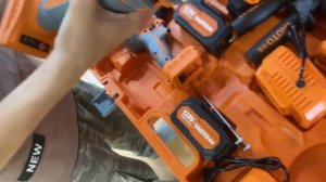 Набор аккумуляторного инструмента 4 в 1 Yaoto BS