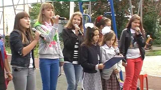 Дети-инвалиды отметили праздник "День знаний" смотреть онлайн
