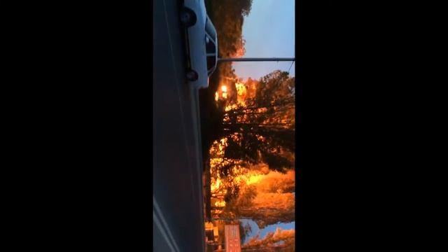 Пожар в центре Севастополя смотреть онлайн
