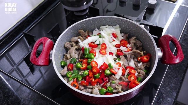 😋Kırmızı Etten Farkı Yok Tavuk Taşlık Tarifi👌 смотреть онлайн