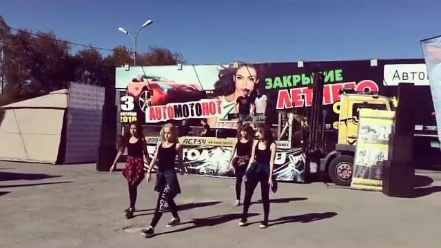 Танцевальная команда The Boom Blast смотреть онлайн