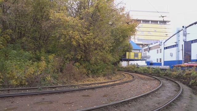 УФИМСКИЙ ТРАМВАЙ НА КОЛХОЗНОМ РЫНКЕ. УЛ ДМИТРИЯ ДОНСКОГО ЧЕРНИКОВКА russia tram people news 10 202 смотреть онлайн
