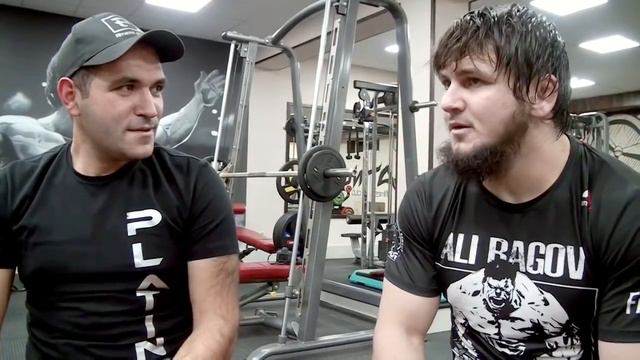 Али Багов: "Я Азиза уважаю". смотреть онлайн