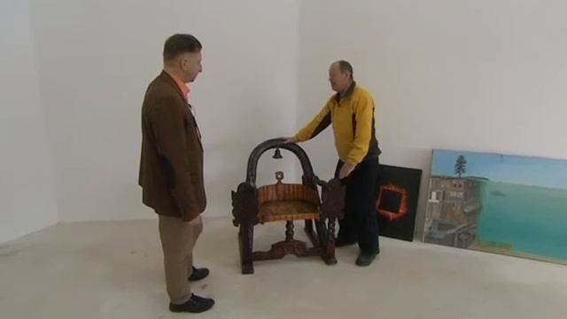 Александр Резанов из Ханты-Мансийска сделал кресло-трон, исполняющее желания смотреть онлайн