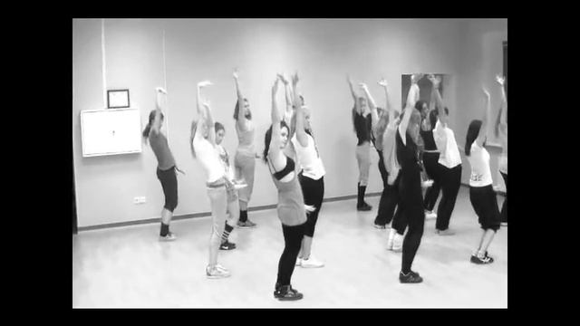 Танцевальная школа New Project, Новосибирск, club dance педагог Юлия Обжут смотреть онлайн