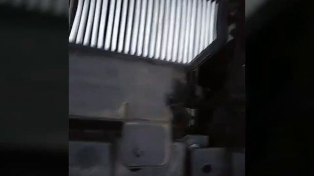 Kia Rio - Scheinwerfer Ausbauen, Birnen Wechseln