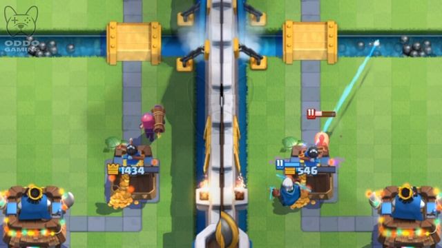 EVOLVED FIRECRACKER Vs MAGIC ARCHER - Clash Royale Battle смотреть онлайн