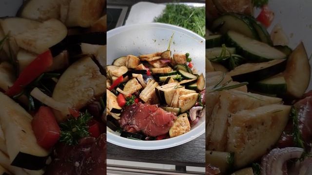 Карп в жарочном мешке и заморозка зелени на зиму смотреть онлайн