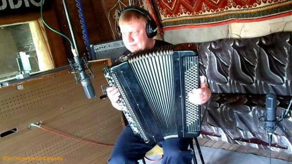 Yury Yurasov - Wuppertal-Bryansk (experimental heavy metal on bayan/accordion) 2017
