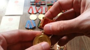 Сколько стоят юбилейные медали СССР???