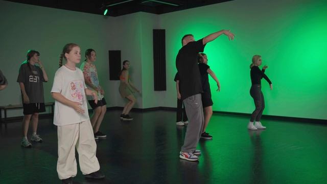 Hip-Hop Choreo LIVE | ЖЕНЯ МАРКИН смотреть онлайн