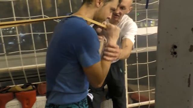 Бокс постановка прямого удара с помощью резины English subs смотреть онлайн