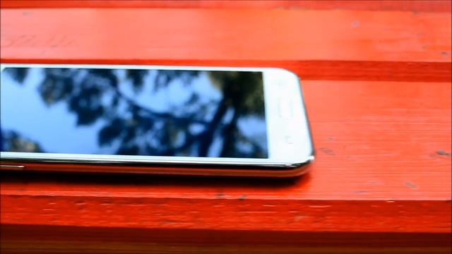 Samsung Galaxy J5 & Samsung Galaxy J7 смотреть онлайн