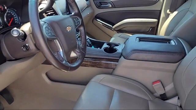2019 Chevrolet Suburban LT Sport Utility Roseville Sacramento Folsom Chico Yuba City смотреть онлайн
