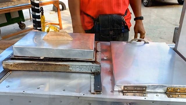 Kue Pancong Gurih & Legit.. Kenapa Namanya "Kue Pancong" ya?? @SerbaSerbi Capriani смотреть онлайн