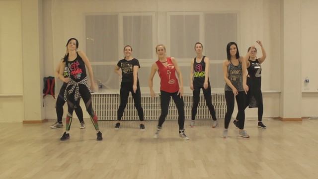 Zumba By Migle | Zumba Dance Workout | Bad Bunny Ft. Drake - Mia смотреть онлайн