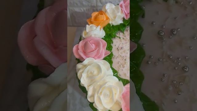 Рецепт торта на канале(карамель/банан).Оформление белково-заварной,тоже у меня на канале? смотреть онлайн