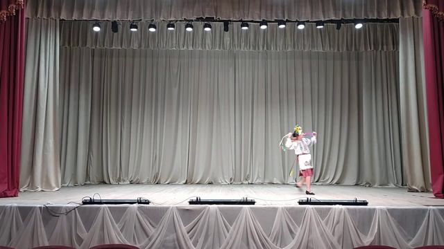 Субботина Полина "Украинский танец" смотреть онлайн