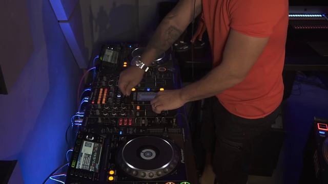 Podcast - Dennis das Antigas REMAKE смотреть онлайн