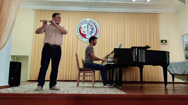 С. Меркаданте - Концерт для флейты ми минор, 1ч  /  S. Mercadante - Flute Concerto in e-minor, 1p.