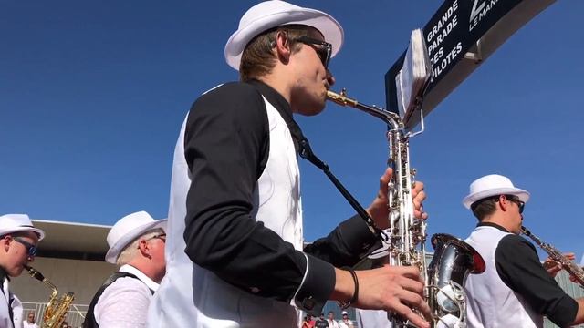 Как проходят 24 часа ЛеМана - день 1 - парад лучших тачек и пилотов!) MICHELIN. 24 Hours Of LeMans.