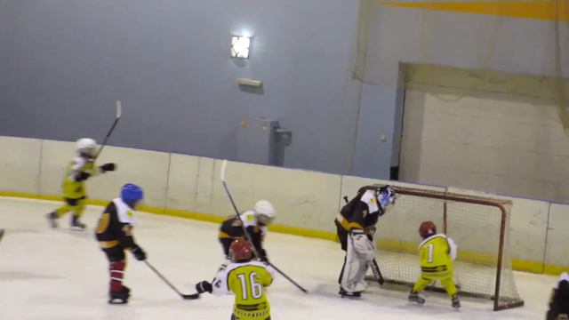 ХК "Луч-2009" - ХК "Фаворит" пос. Лосиный 13.05.2017 Товарищеская встреча смотреть онлайн