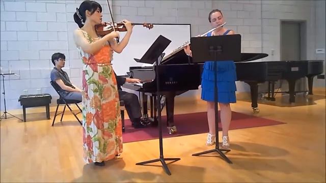Martinu Sonata for flute, violin and piano смотреть онлайн