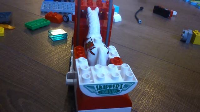 Стойло для коня из лего дупло смотреть онлайн