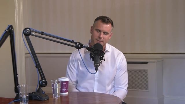 Perfecting Onboarding & Activation with Aaron Krall @ SaaS Growth Hacks - Escape Velocity Show #42 смотреть онлайн