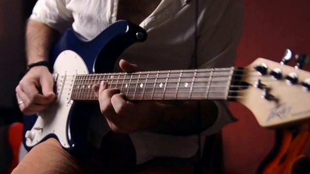 Another Cheap Guitar I Really Dig... | Peavey Raptor Plus | Clean To Big Lead
