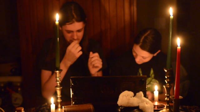 Making Terraria Potions IRL смотреть онлайн