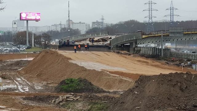 Реконструкция развязки МКАД на пересечении с Алтуфьевским шоссе (12 ноября 2023 года) смотреть онлайн