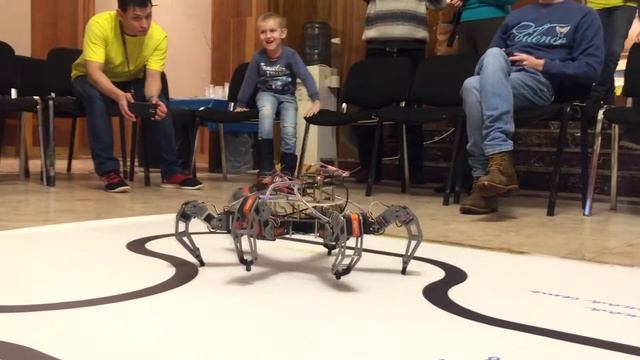 DIY Homemade Raspberry Pi Homemade Hexapod | Кастомный хоум-мейд робот гексапод