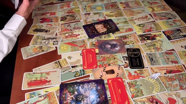 Tarot and Oracle; divine message: Change/Rebirth Leaving a Commitment Keep it Secret смотреть онлайн