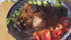 Свиная рулька в пиве в казане