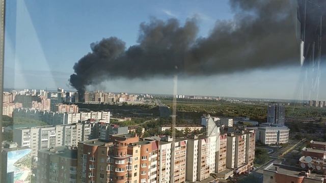 Задымление в районе ЖК Европейский, Тюмень, 29.08.2018 смотреть онлайн