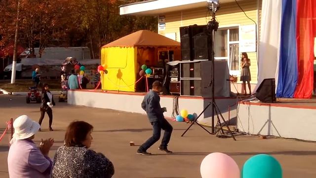 День города Окуловка, новгородская область.26.09.1 смотреть онлайн