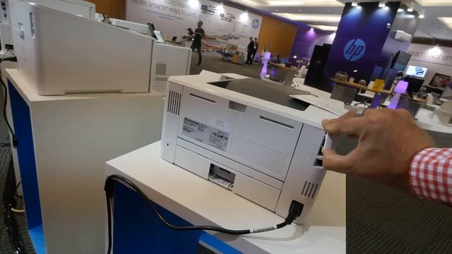 HP LaserJet Pro M402 Hands On [4K UHD] смотреть онлайн