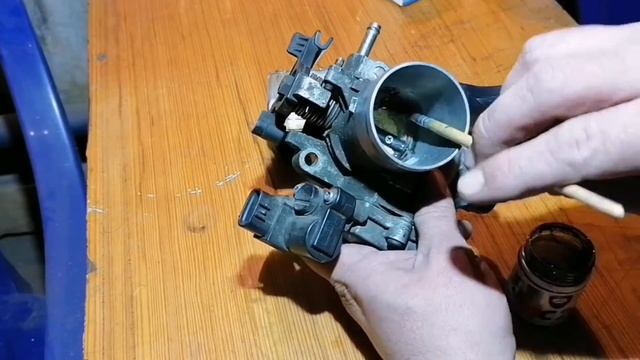 Ремонт дроссельной заслонки двигателя 1NZ FE смотреть онлайн