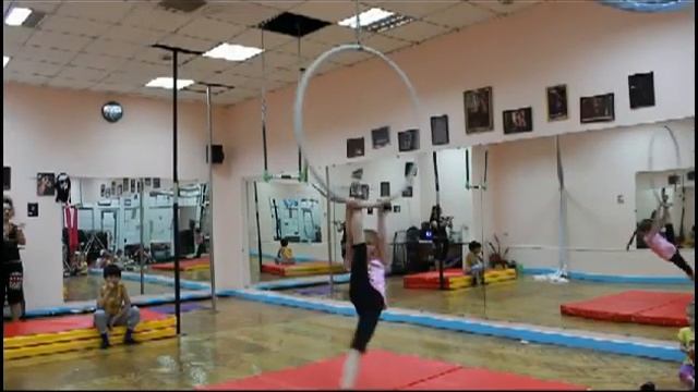 Воздушное кольцо (детская группа) смотреть онлайн