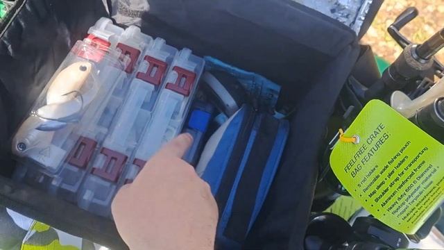 FeelFree Crate Bag Review (Tackle Bag Kayak Crate Hybrid) смотреть онлайн
