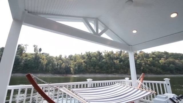 Top 10 luxurious Houseboats In 2020 смотреть онлайн