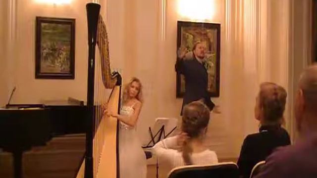 Eduardo di Capua - "O Sole Mio". (Sergey Muravyov - Tenor, Alisa Sadikova – Harp) смотреть онлайн