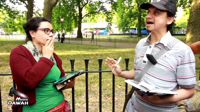 Hatun Tash Engages Mansur Ahmed On The 26 Versions Of The Qur'an