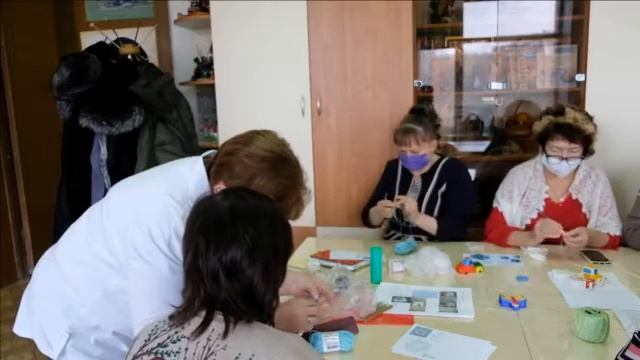 «Вязаные элементы для декорирования открыток» смотреть онлайн