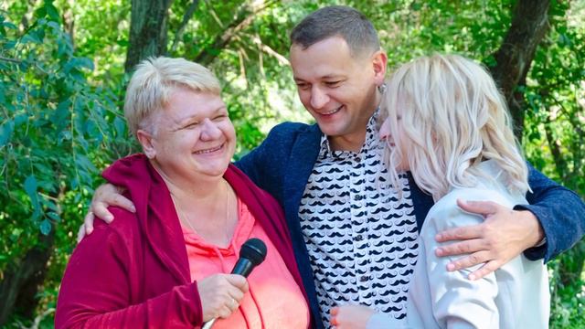 Песня мамы на свадьбе  Ксюши Юры.