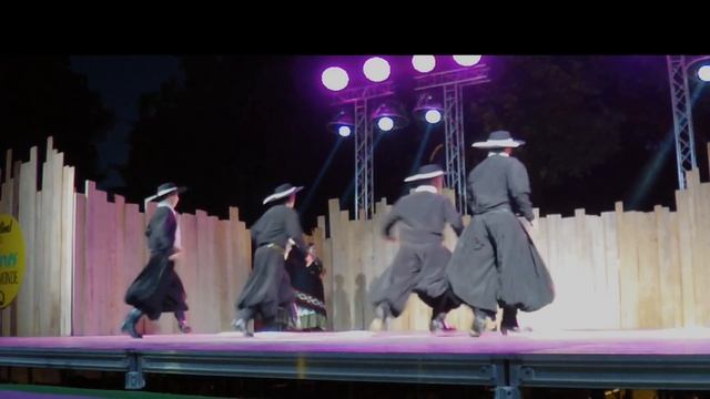 Gaucho Dance Argentina BALLET CALDEN GAUCHO смотреть онлайн